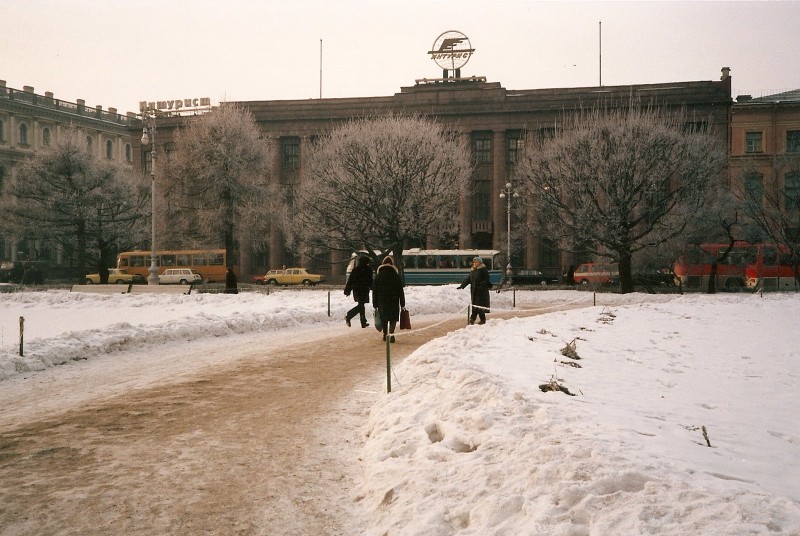 Anh doc thanh pho Leningrad nam 1985 qua ong kinh du khach Anh-Hinh-10