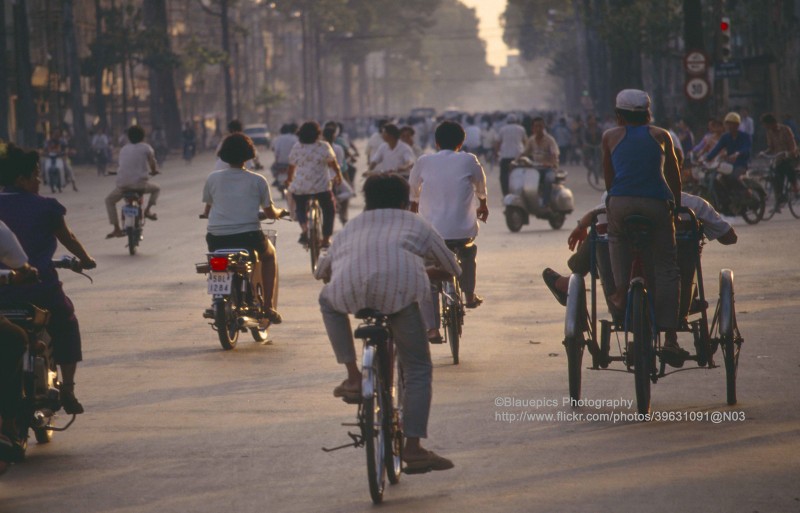 Giao thong o TP. HCM nam 1993 qua goc nhin mot nguoi Duc