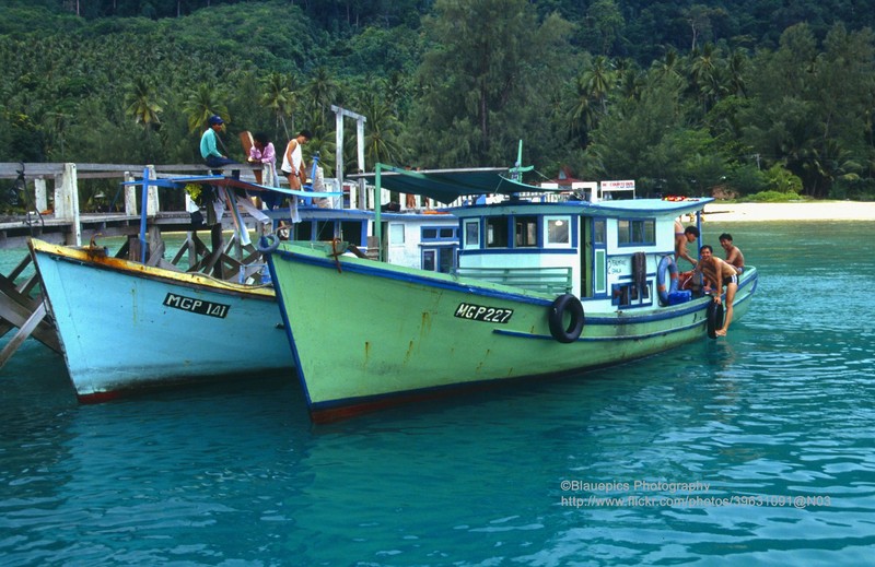 Nhung hinh anh kho quen ve dat nuoc Malaysia nam 1991-Hinh-15