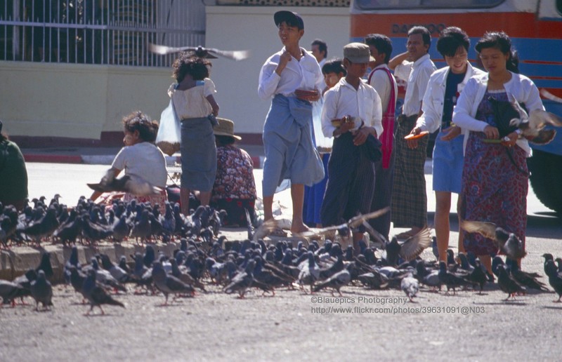 Loat anh cuc dang xem ve thu do cua Myanmar nam 1992-Hinh-2