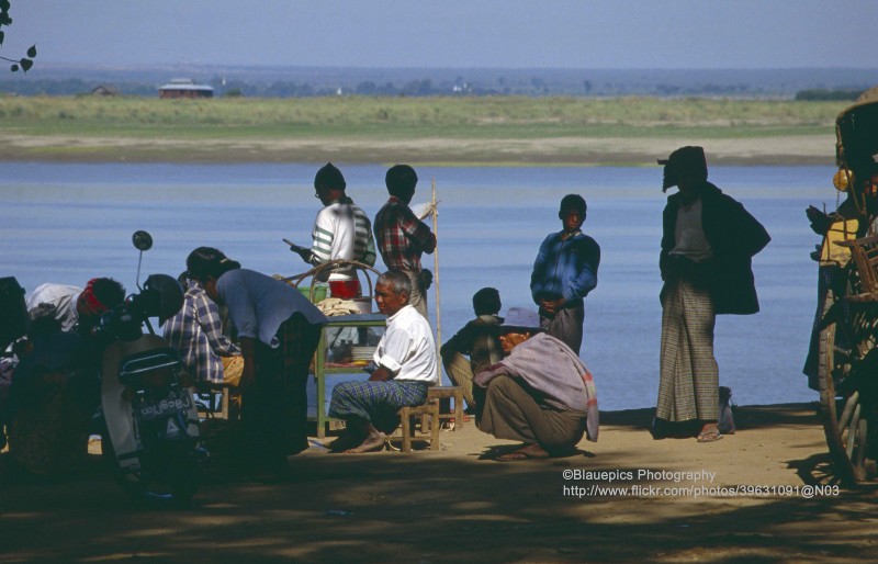 Loat anh dac biet ve thanh dia Bagan o Myanmar nam 1992-Hinh-12