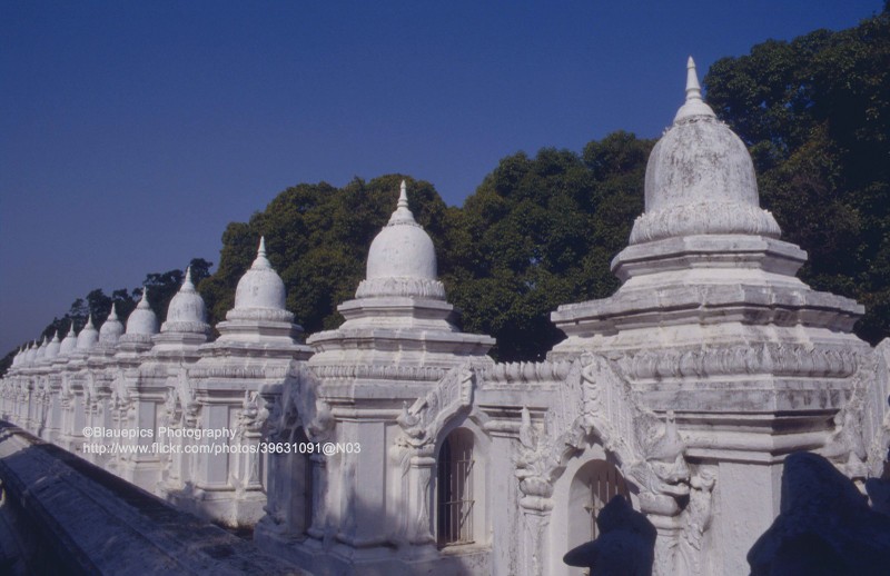 Loat anh cuc hay ve thanh pho lon thu hai Myanmar nam 1992-Hinh-3