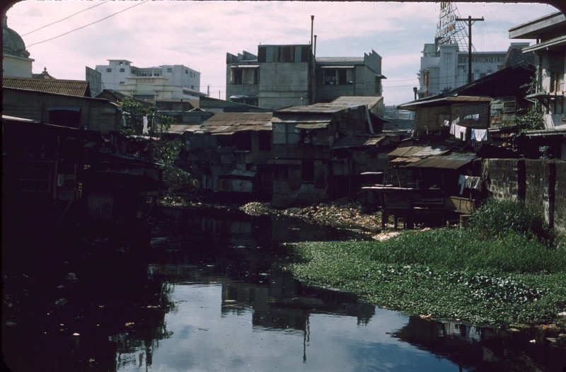 Loat anh mau cuc hiem ve thu do cua Philippines nam 1954-Hinh-4