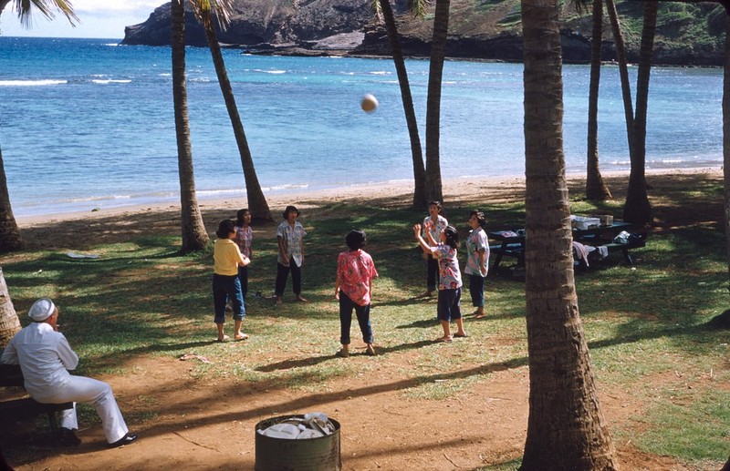 Anh hiem: Song “suong nhu tien” tren dao Hawaii 7 thap ky truoc-Hinh-4