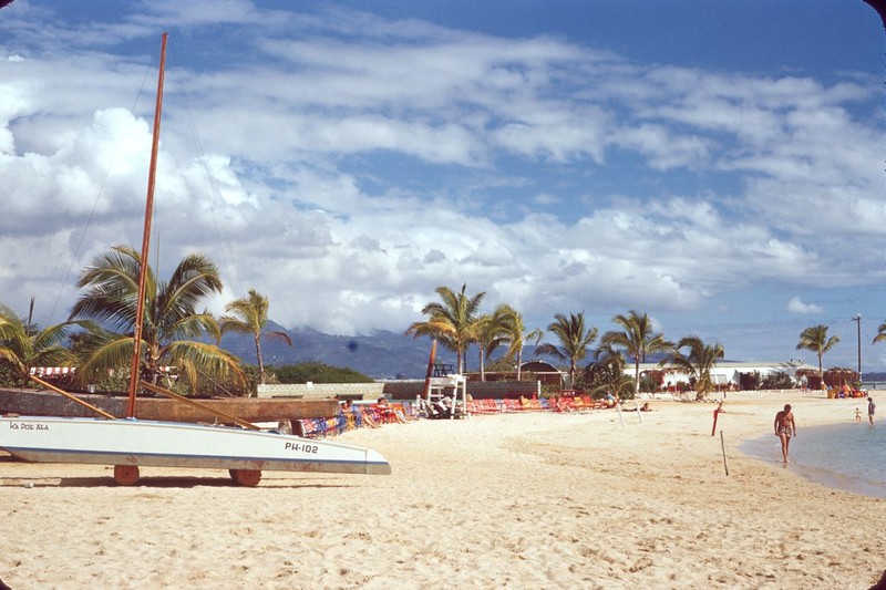 Anh hiem: Song “suong nhu tien” tren dao Hawaii 7 thap ky truoc-Hinh-7