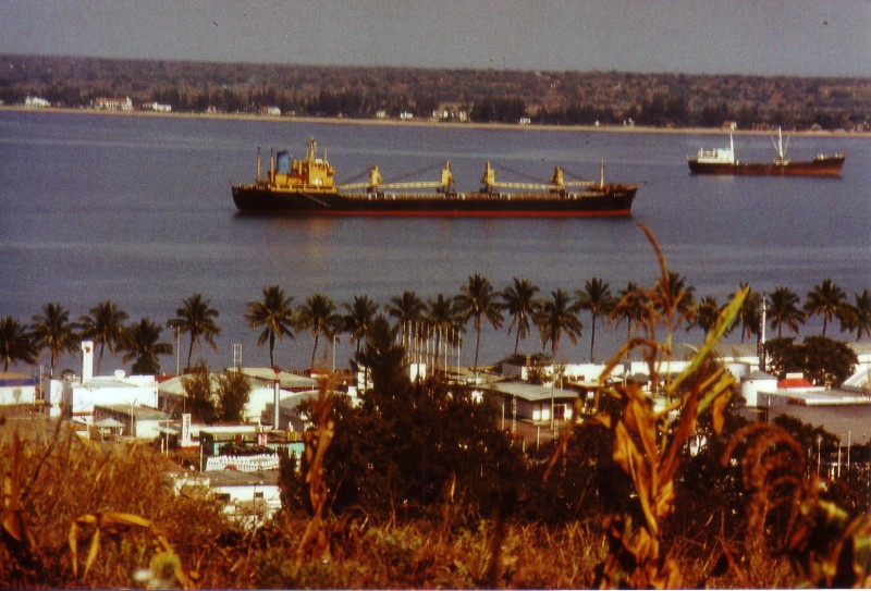 Anh cuc doc ve cuoc song o Mozambique nam 1979-1982-Hinh-6