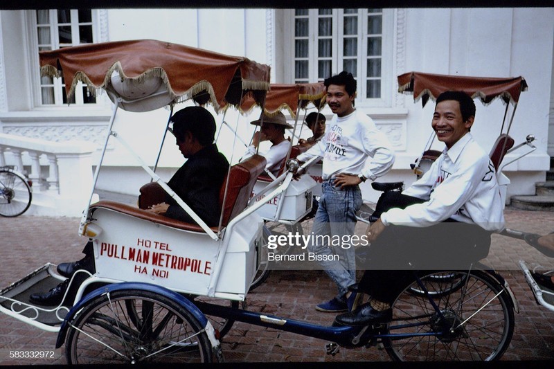 Anh cuc quy ve Ha Noi nam 1993 cua Bernard Bisson-Hinh-8