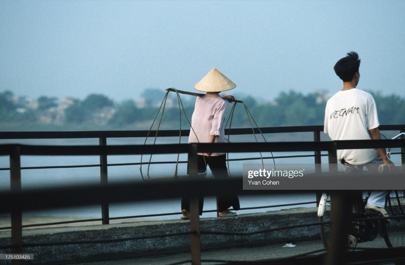 Anh khong dung hang ve cuoc song o Ha Noi nam 1996 (2)-Hinh-10