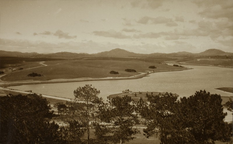 Loat anh qua tuyet ve Da Lat nam 1937 - 1938