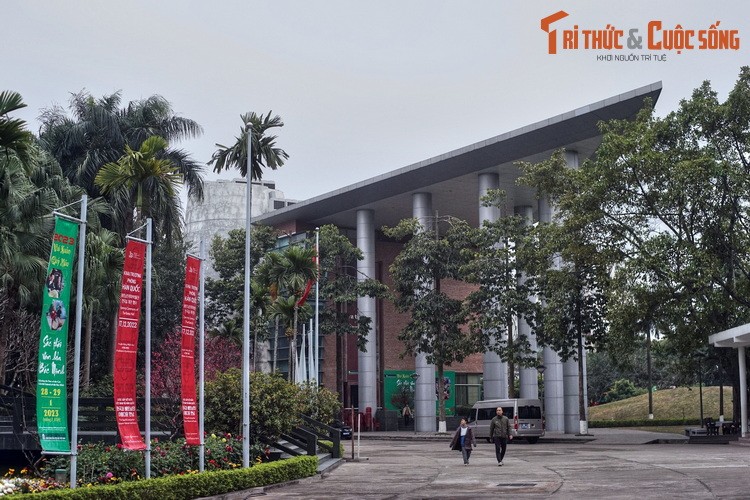 Lý giải sự hấp dẫn của bảo tàng đông khách du xuân nhất Hà Nội - Hình 8 Ly giai su hap dan cua bao tang dong khach du xuan nhat Ha Noi-Hinh-8