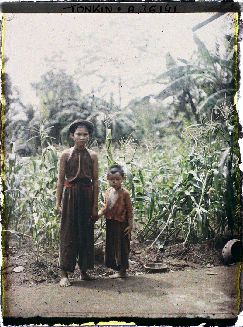 Anh mau tuyet voi ve phu nu nong thon Bac Bo nam 1921 (2)-Hinh-6