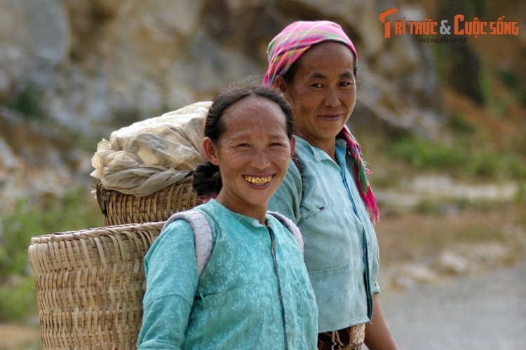 Ve dep hon hau cua nguoi phu nu vung cao nguyen da Ha Giang-Hinh-3