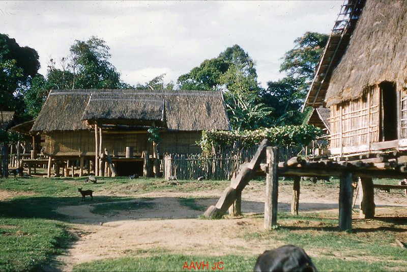 Loat anh hiem co kho tim ve Da Lat mong mo nam 1959-Hinh-12