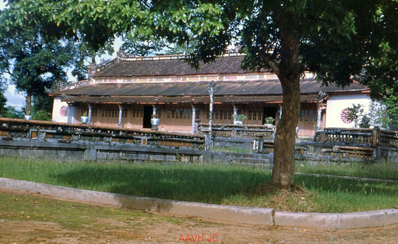 Anh hiem ve dien Thai Hoa o Hue nam 1951-Hinh-2