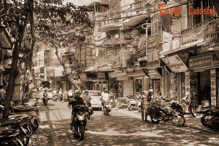 Pho doi tien nuc tieng Ha Noi xua bay gio ra sao?-Hinh-13