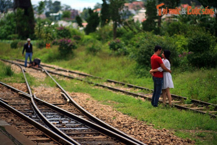 Ba “dia dang” tranh nang nong noi tieng nhat Viet Nam-Hinh-12