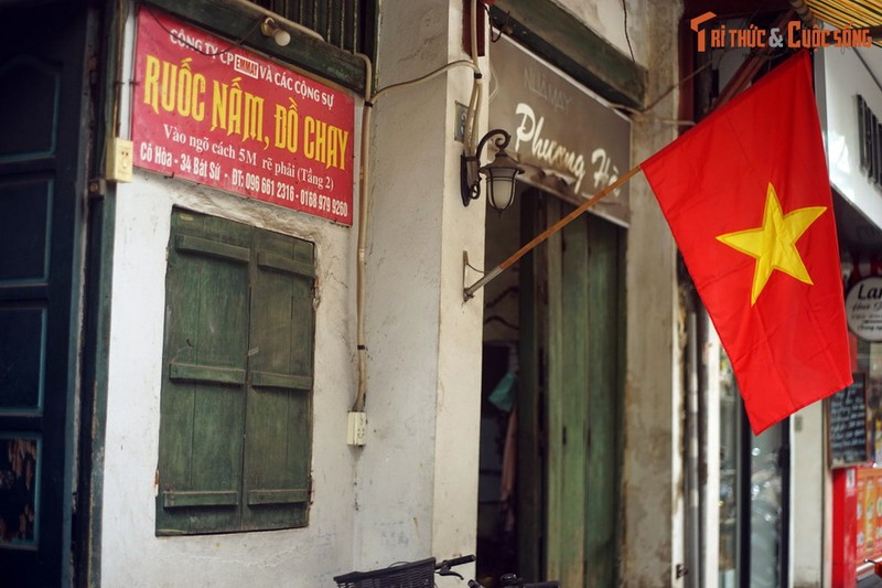 Pho Bat Ngo o Ha Noi la pho nao, gio ra sao?-Hinh-12