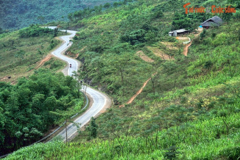 Dep quen loi ve con duong tu TP Ha Giang di Dong Van (1)-Hinh-3