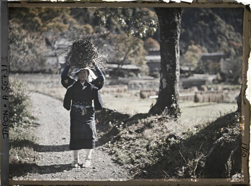 Anh mau cuc hiem dep nhu tranh ve ve ngoi lang gan Kyoto nam 1926-Hinh-10