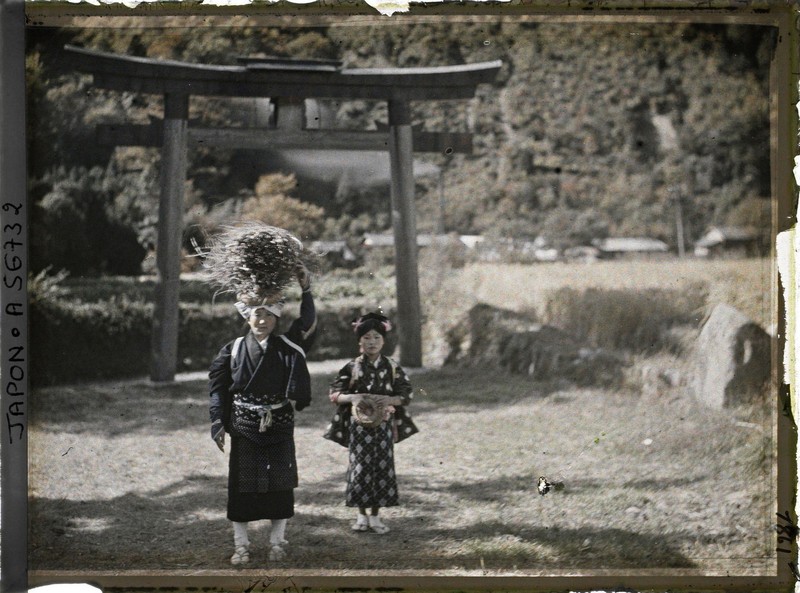 Anh mau cuc hiem dep nhu tranh ve ve ngoi lang gan Kyoto nam 1926-Hinh-11