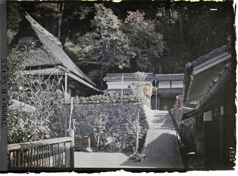 Anh mau cuc hiem dep nhu tranh ve ve ngoi lang gan Kyoto nam 1926-Hinh-4