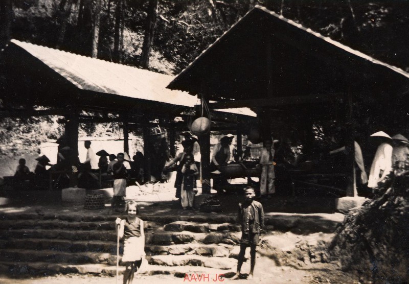 Xem nguoi Phap tan huong cuoc song o khu nghi duong Bach Ma nam 1939-Hinh-14