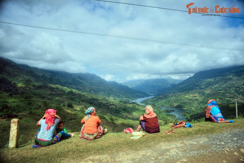 Ve dep dam say long nguoi cua cung duong Muong Khuong - Bac Ha-Hinh-8