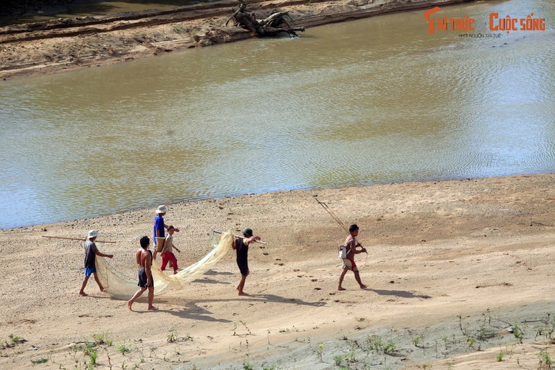 Khoanh khac kho quen tren hanh trinh Kon Dong - Ayun Pa-Hinh-20