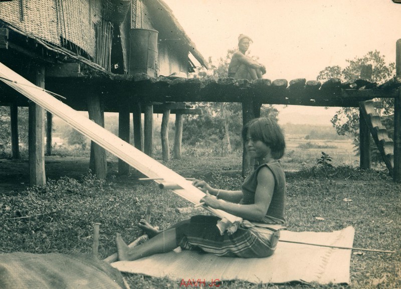 Hinh doc: Cuoc song cua dong bao Ba Na o Kon Tum nam 1934-Hinh-3