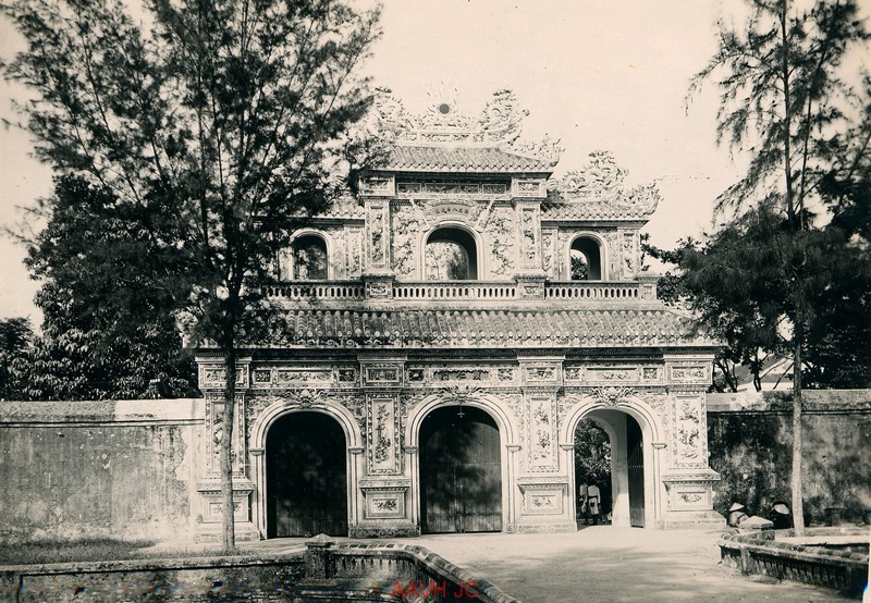 Anh cuc quy ve kien truc cung dinh Hue nam 1935-Hinh-2