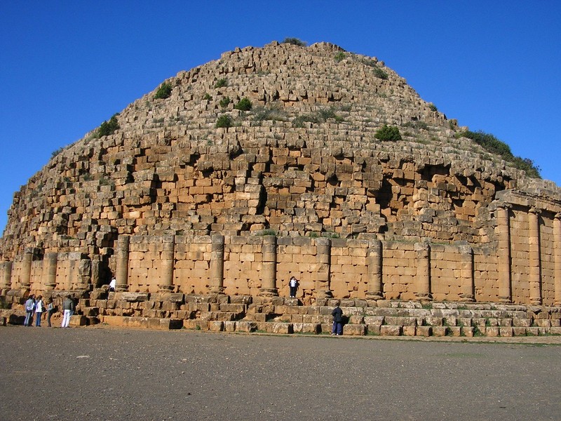 Dau an thoi hoang kim cua thanh pho co La Ma o Algeria-Hinh-10