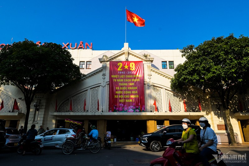 Pho phuong Ha Noi thanh binh ngay nghi le Quoc khanh