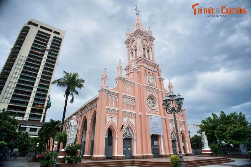 Top 10 địa điểm phải ghé thăm ở “thành phố đáng sống nhất Việt Nam" - Hình 10 Top 10 dia diem phai ghe tham o “thanh pho dang song nhat Viet Nam