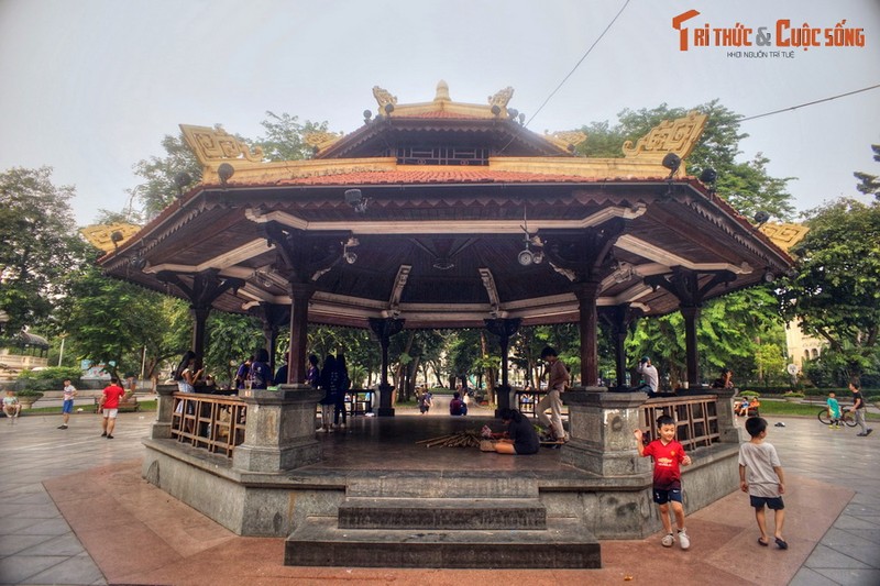 Loạt công trình kiến trúc xưa “nhỏ xíu nhưng độc đáo” nhất Hà Nội - Hình 2 Loat cong trinh kien truc xua “nho xiu nhung doc dao” nhat Ha Noi-Hinh-2