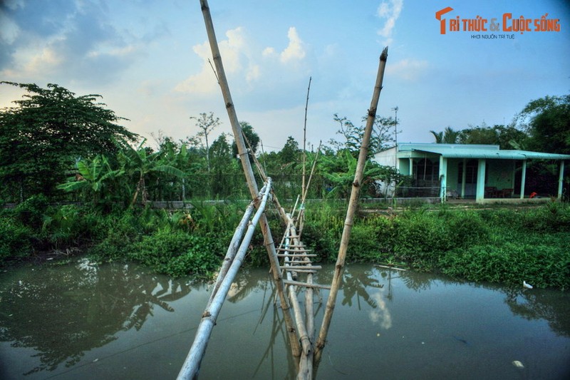 Kham pha dieu thu vi chi co the gap tren cac cung duong mien Tay-Hinh-2