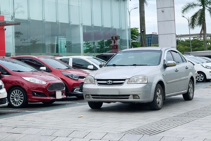 Dan Ha Noi khap khoi mua o to cu tu tinh le khong phai mat 20 trieu dang ky bien-Hinh-3