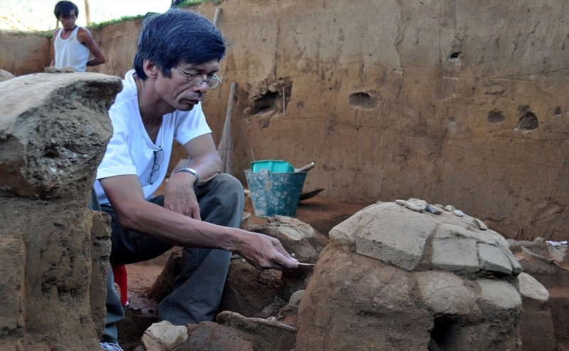 Tam voc the gioi cua di tich khao co van hoa Sa Huynh