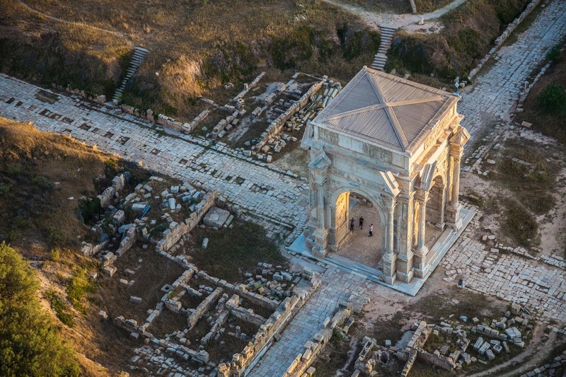 Sung sot truoc su hoanh trang cua thanh pho co Leptis Magna-Hinh-3