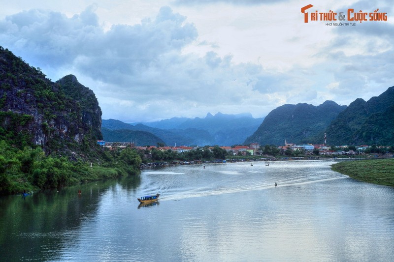 Ngay ngat truoc phong canh dep hang top the gioi cua Quang Binh