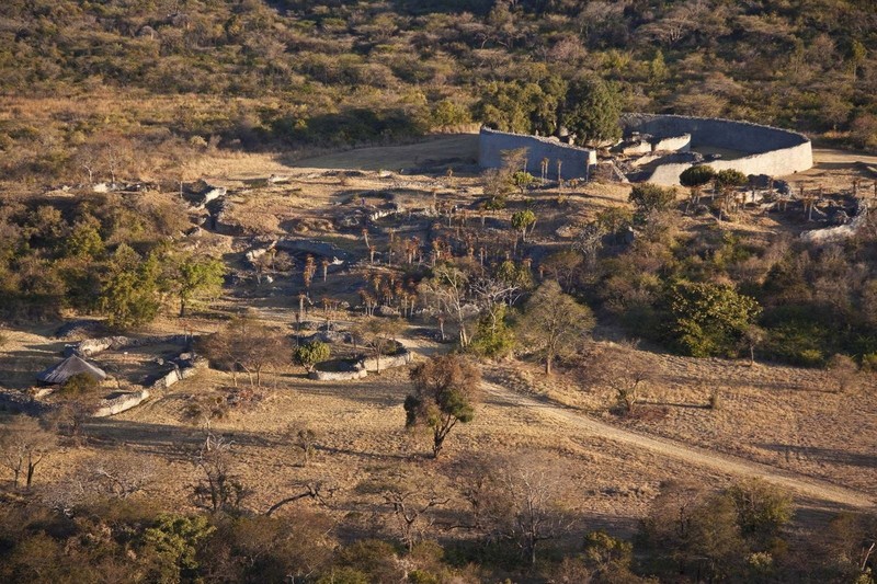 Nhung cau truc da sieu bi an cua van minh Dai Zimbabwe-Hinh-13