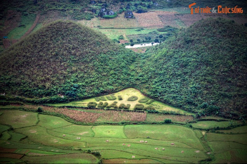 Huyen thoai ve nui Doi Quan Ba noi tieng nhat Ha Giang-Hinh-2