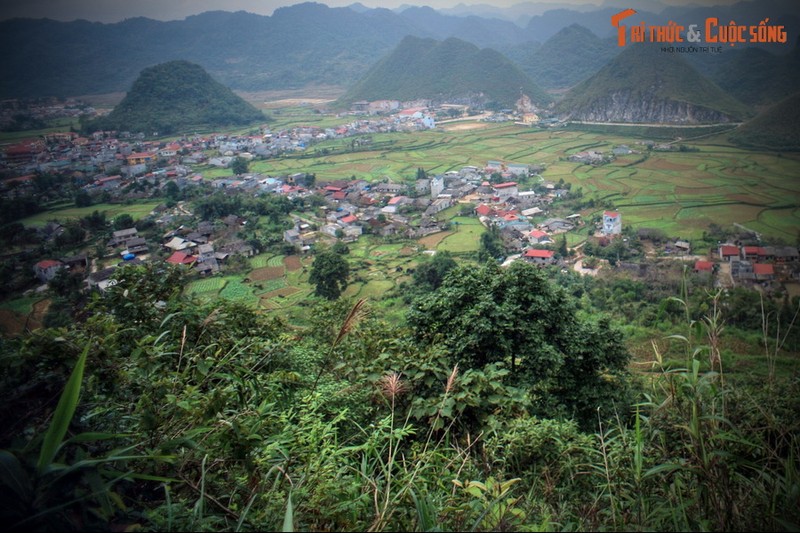 Huyen thoai ve nui Doi Quan Ba noi tieng nhat Ha Giang-Hinh-5