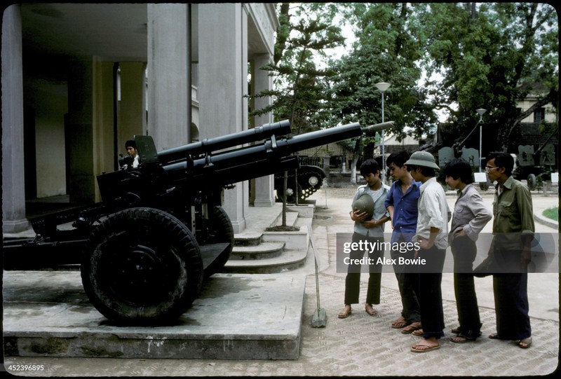 Xuc dong ngam loat anh khong the quen ve Ha Noi nam 1984-Hinh-5