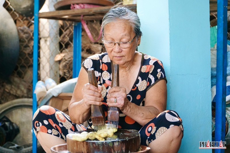 Lang mut Binh Duong chuan bi Tet, nguoi dan tu hao mon mut 'doc la'-Hinh-10