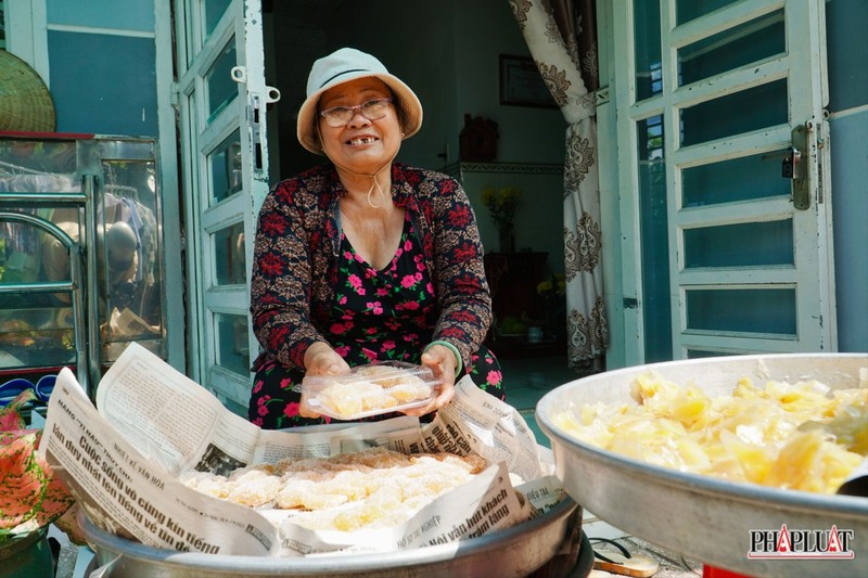 Lang mut Binh Duong chuan bi Tet, nguoi dan tu hao mon mut 'doc la'-Hinh-17