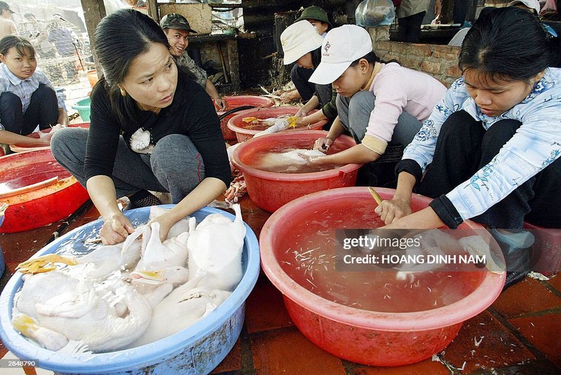 Loat anh de doi ve Ha Noi tron 20 nam truoc (1)-Hinh-12