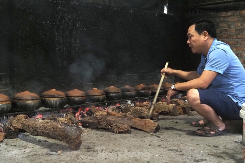 Lang Vu Dai ruc lua vu Tet, deo kinh boi kho ca thau dem-Hinh-5