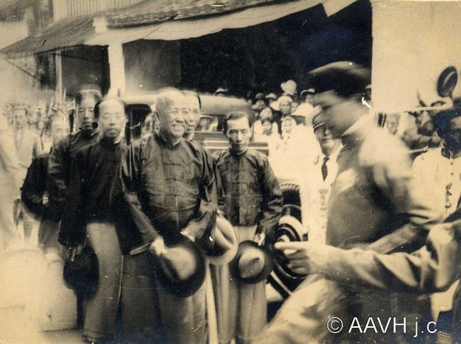 Hinh doc vua Bao Dai tuan du cac tinh Nam Trung Bo nam 1933-Hinh-5
