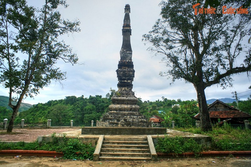 Loat di tich lich su hap dan, phai ghe tham o tinh Dien Bien-Hinh-6