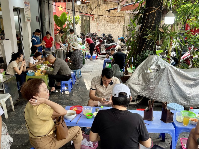 Pho Viet: Khi mon an duoc nang tam thanh di san quoc gia